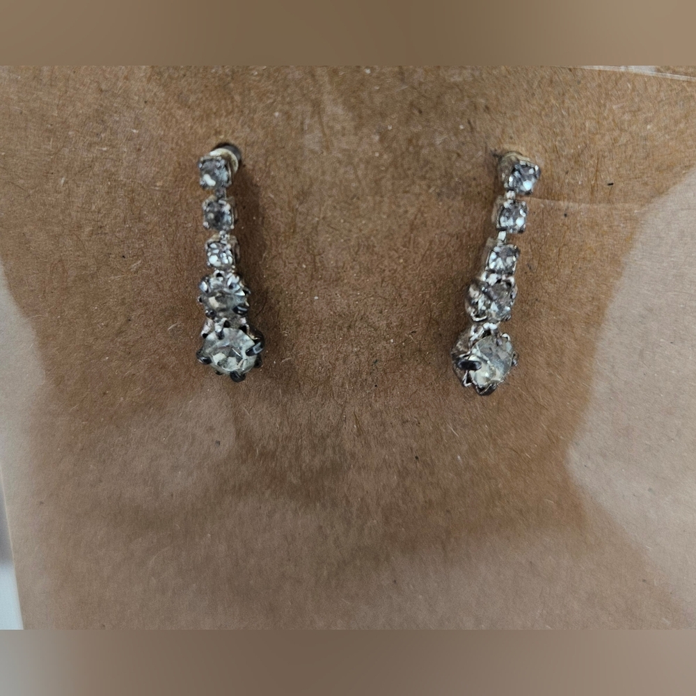 Cubic Zirconia Dangle Elegant Earrings